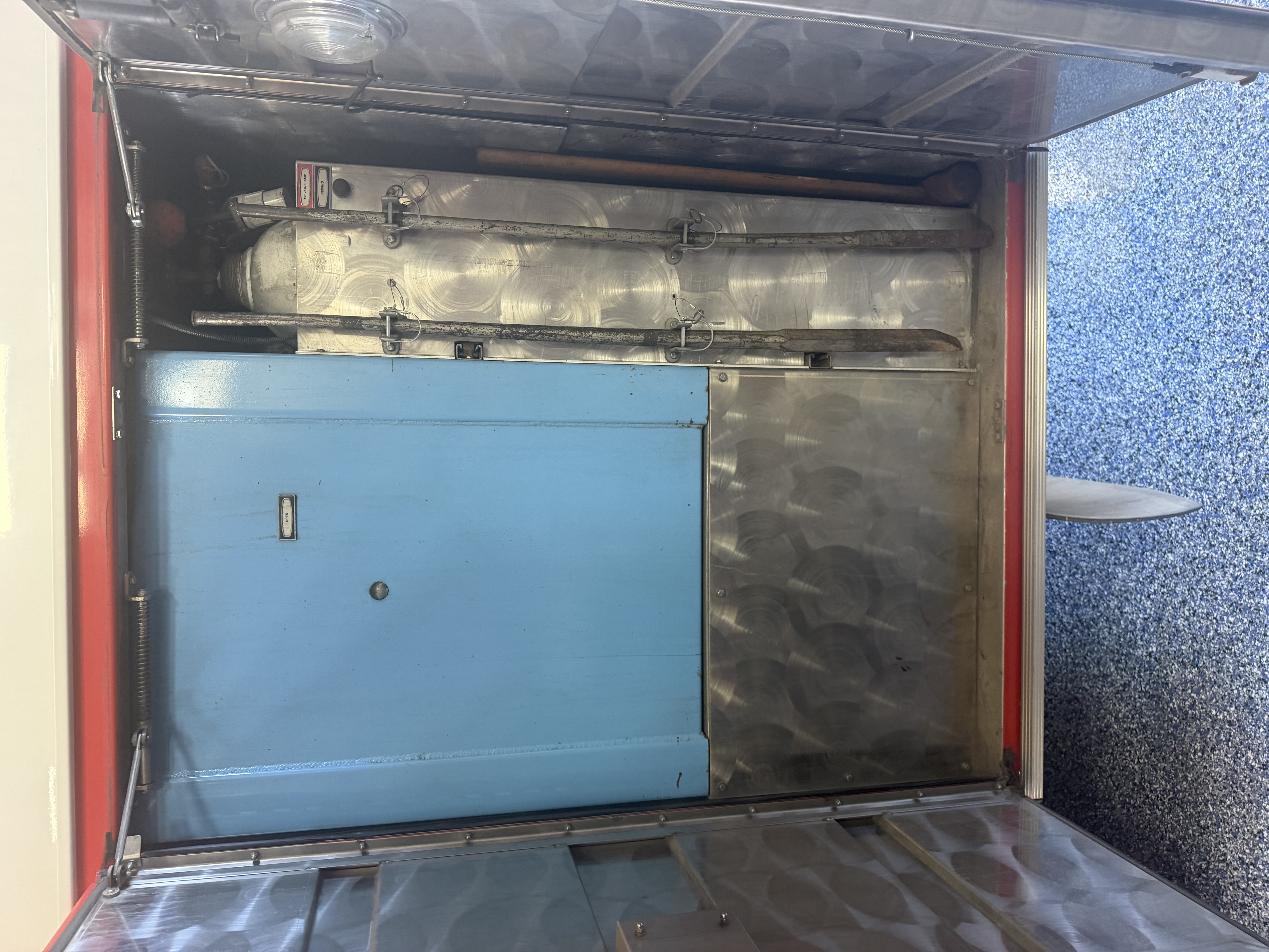Image of Compartment